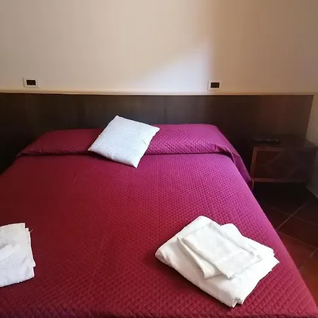 Templi Italici Hostel Schiavi di Abruzzo
